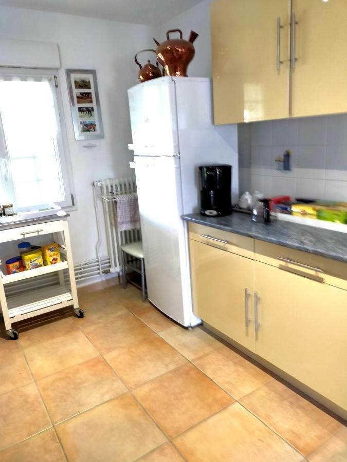 Petit Châtelet bis Hirel Extérieur photo