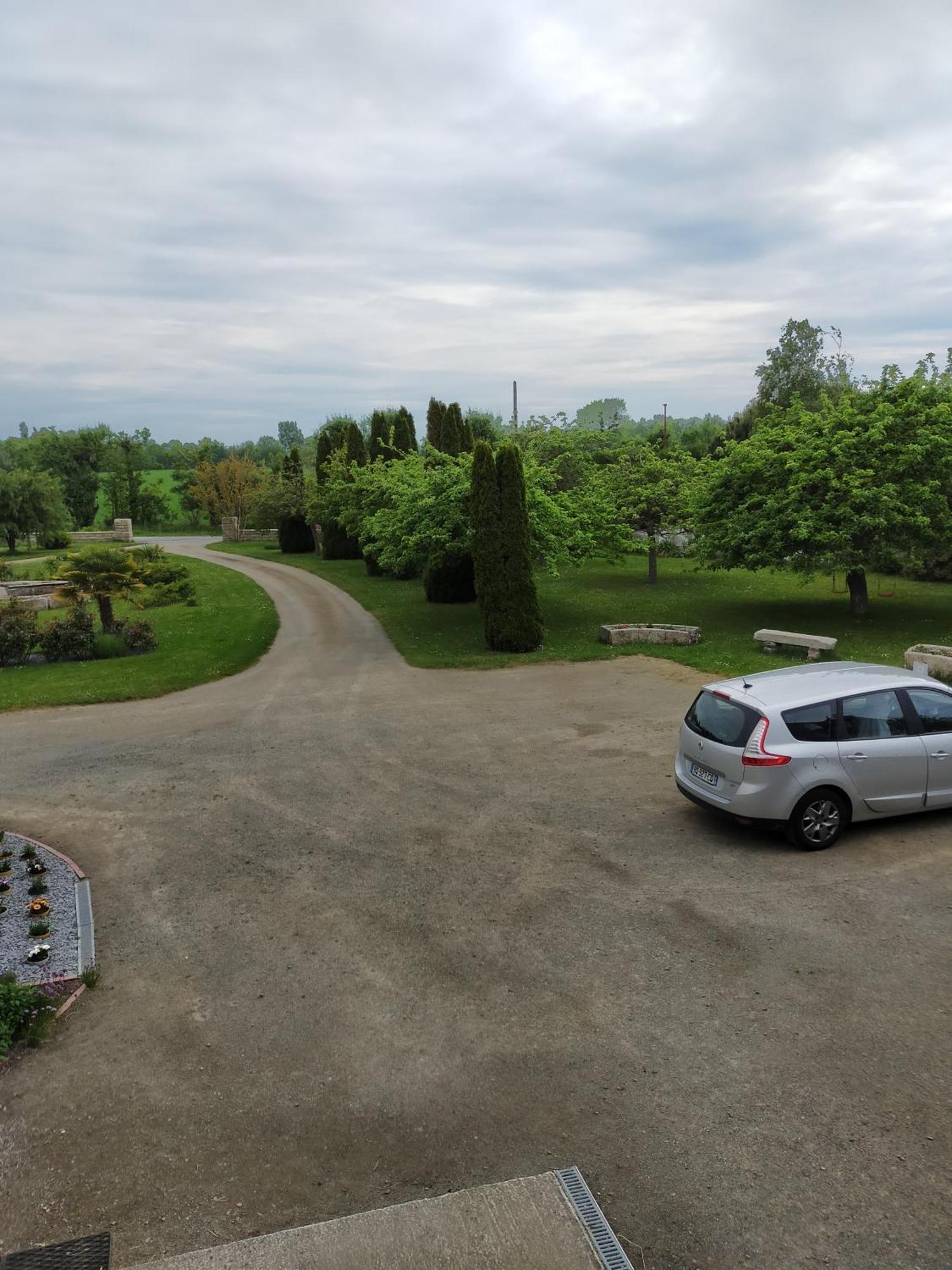 Petit Châtelet bis Hirel Extérieur photo